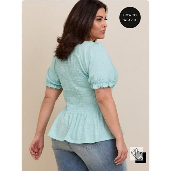 NWT Torrid Smocked Peplum Shirt Size 0 Large 2X 3X - Picture 2 of 3